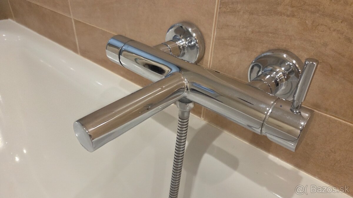 Vanova bateria so sprchou - 2