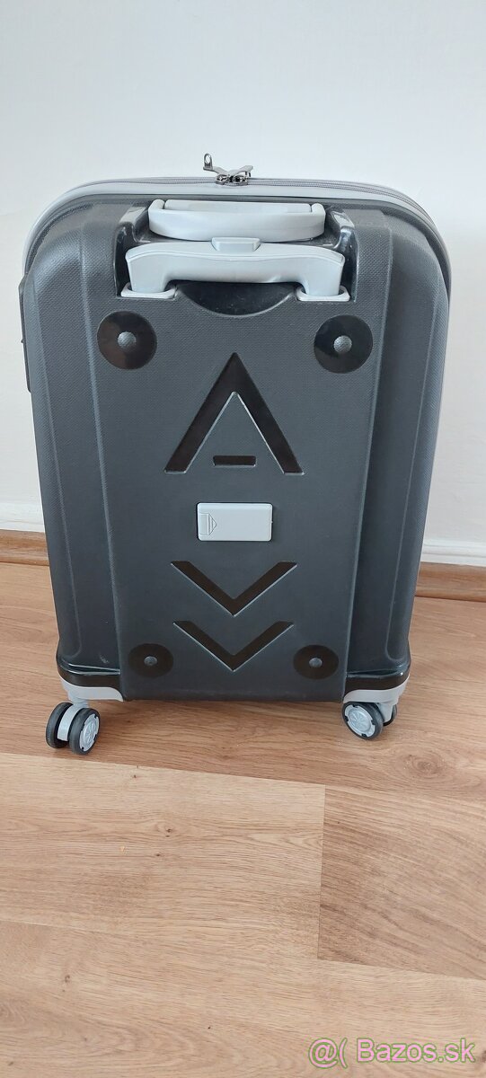 Cestovný kufor - 2