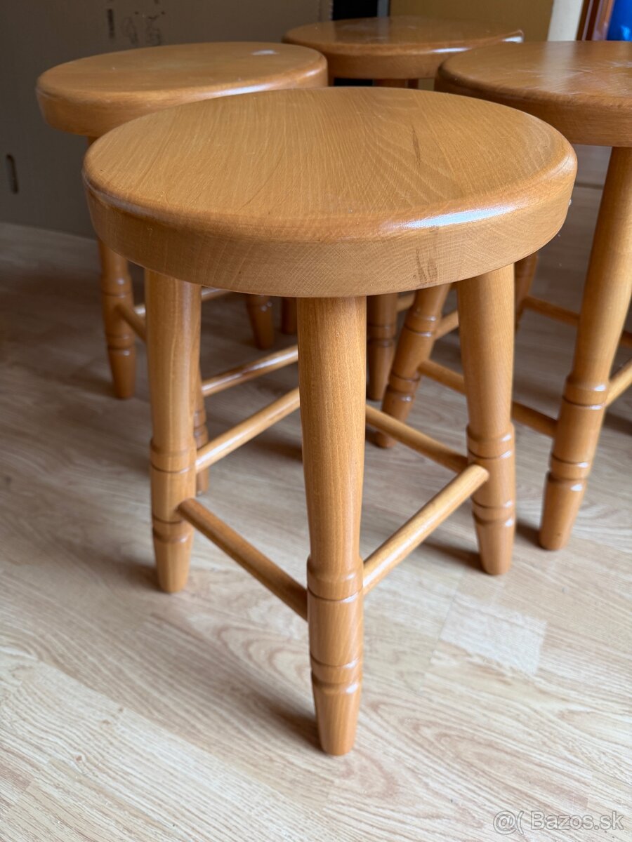 Stolčeky AKO NOVÉ - 2