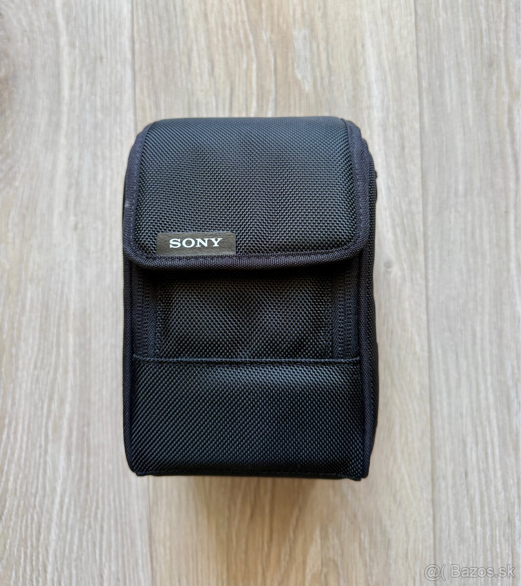 Sony FE 28-70mm f/3.5-5.6 OSS - 2