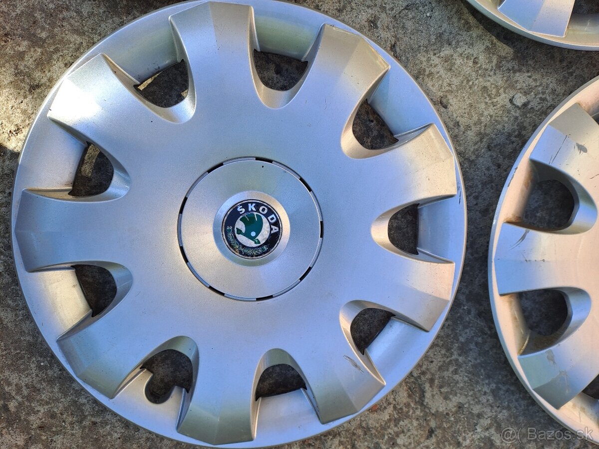 Puklice Škoda Octavia 15" - 2