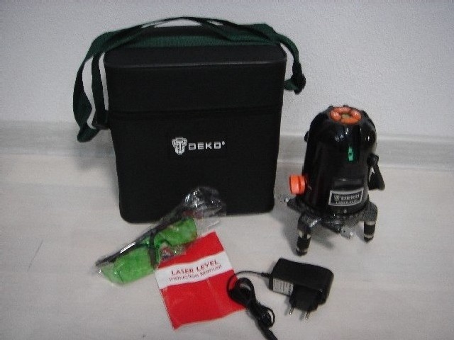 Profi 3D krížový samonivelačný zelený laser DEKO, celokovový - 2