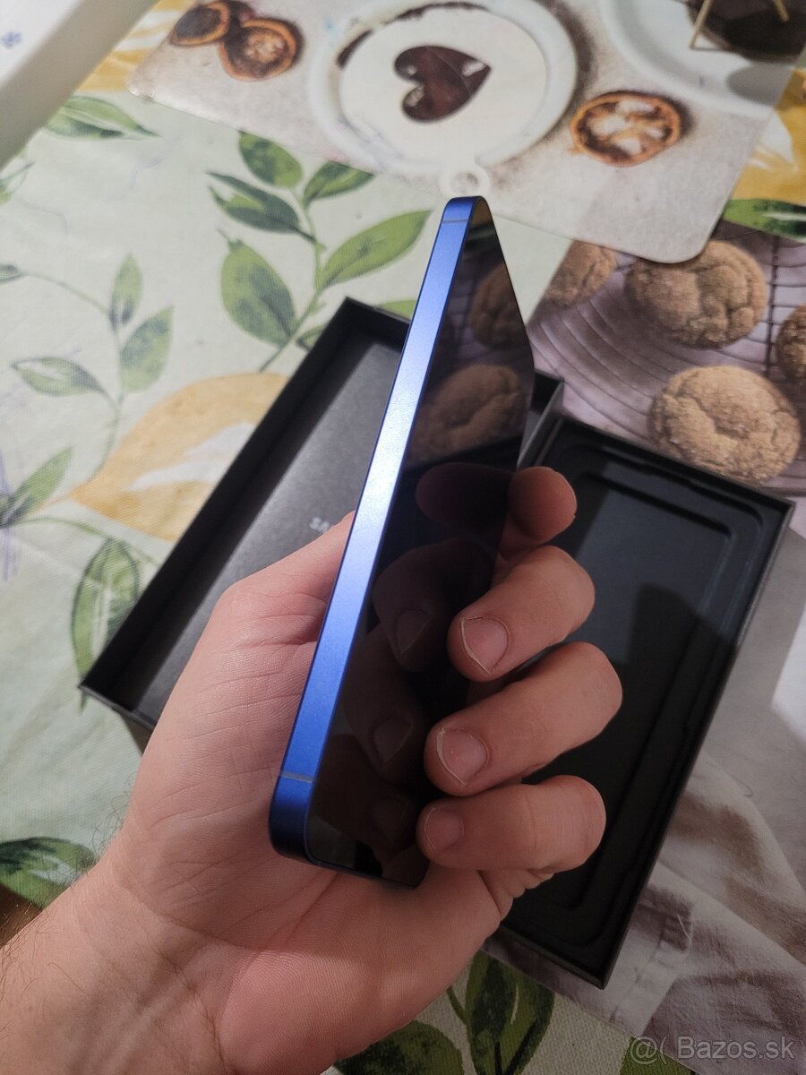 Samsung Galaxy S25 256GB Navy / nový - 2