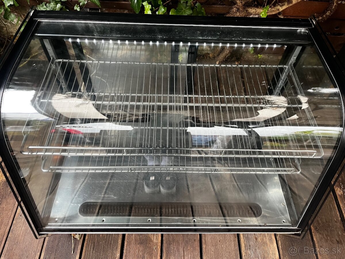 Stolová chladiaca vitrína – 160 litrov - 2