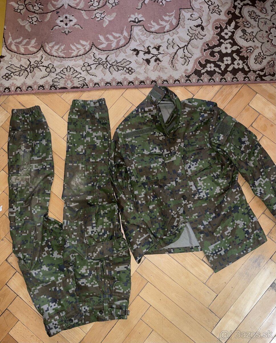 Rozpredaj prebytkov - M4 Telo, SK VZ2007 Maskáč - 2