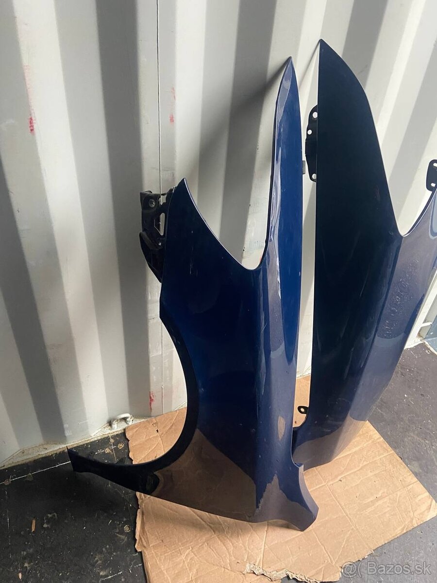 Škoda Octavia 2 2012 Predne blatníky - 2