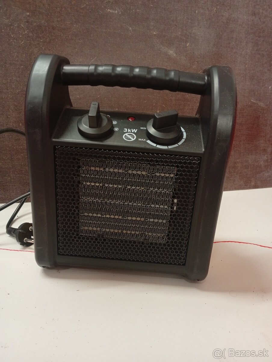 Predám Keramický elektrický ohrievač 3 kW GEKO - 2