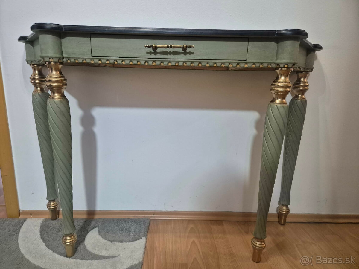 KONZOLOVÝ STOLÍK - 2