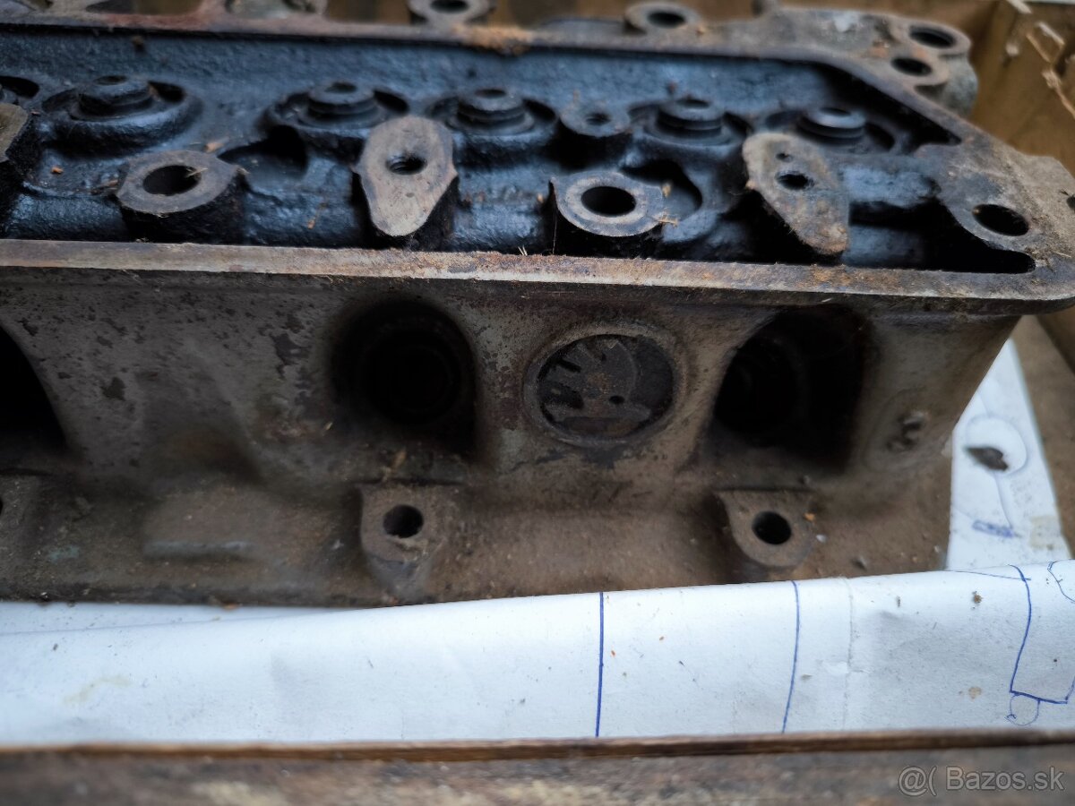 Hlava valcov Škoda 105 - 2