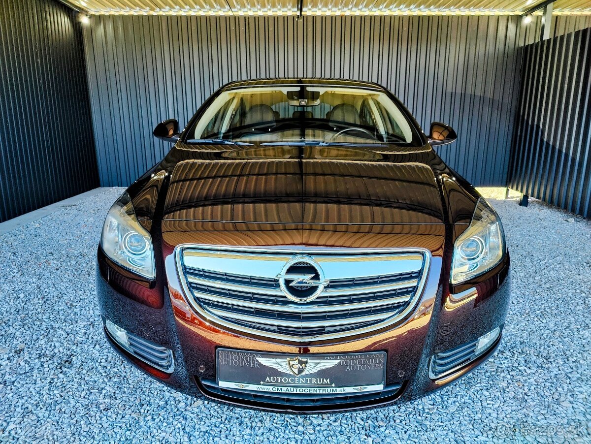 Opel Insignia 2.0 CDTI 160k Cosmo - 2