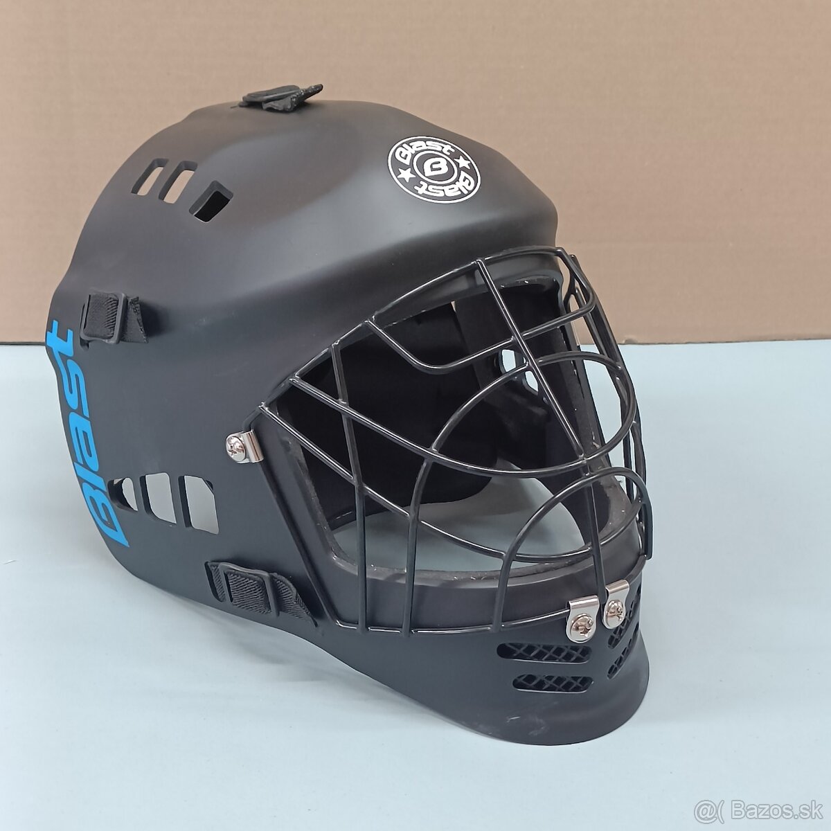 Brankárska maska na florbal - 2