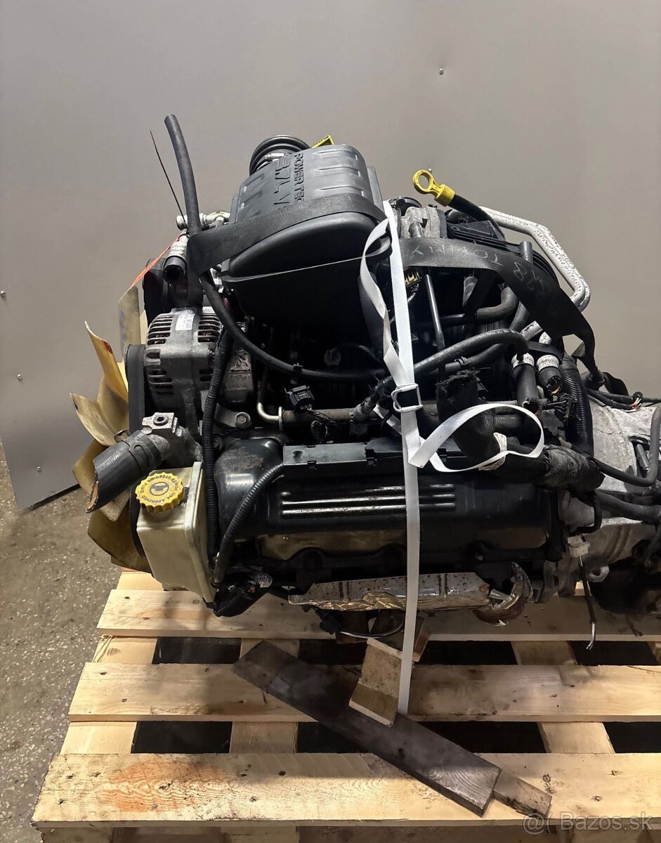 Kompletný motor Jeep Cherokee 3.7 - 2