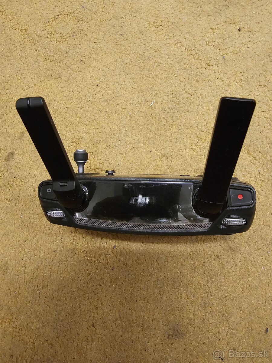 Ovladač mavic - 2