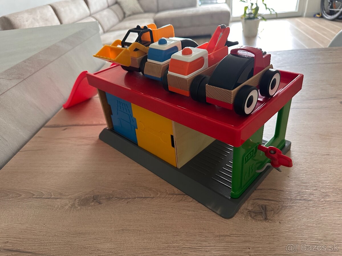 Garáž so skladacími autami - IKEA - 2