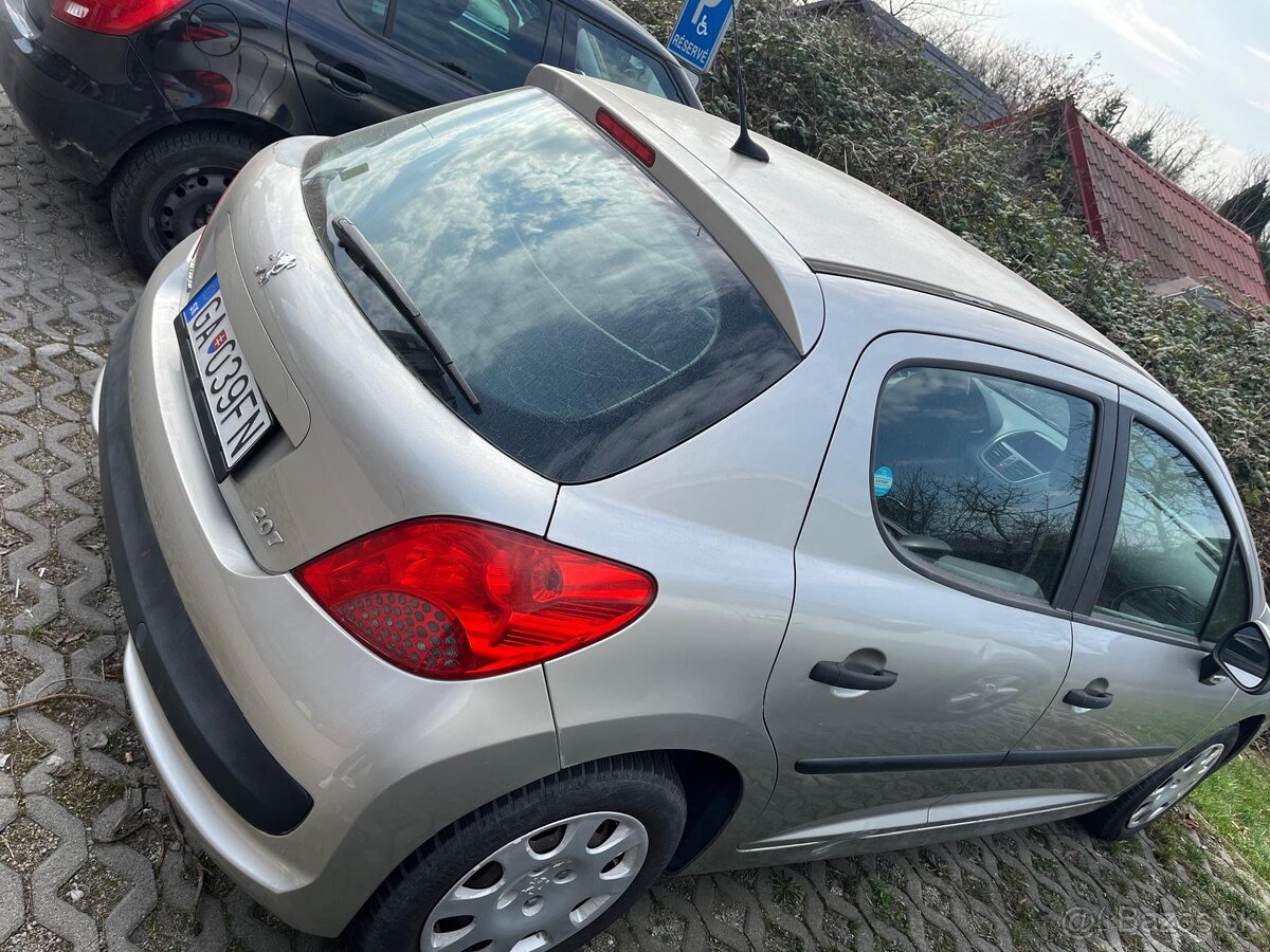 Predám Peugeot - 2