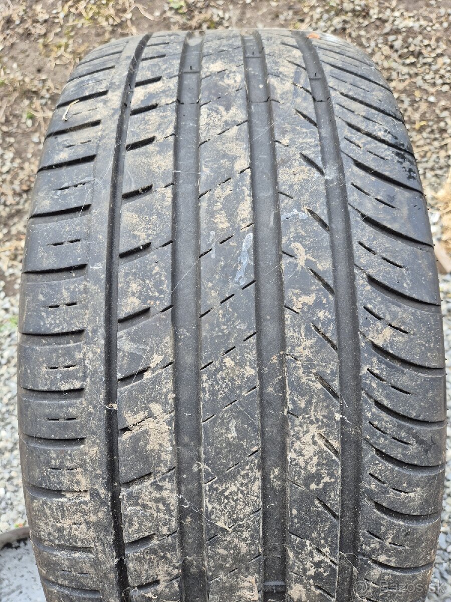 275 /45r20 - 2