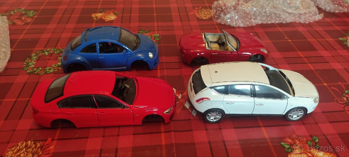Predám vraky modelov 1:24 - 2