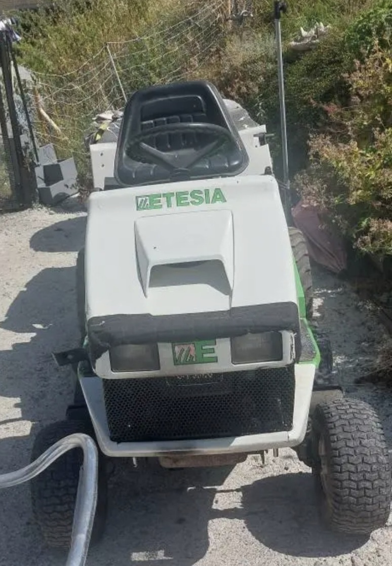 Traktorová kosačka etesia hydro 100 - 2