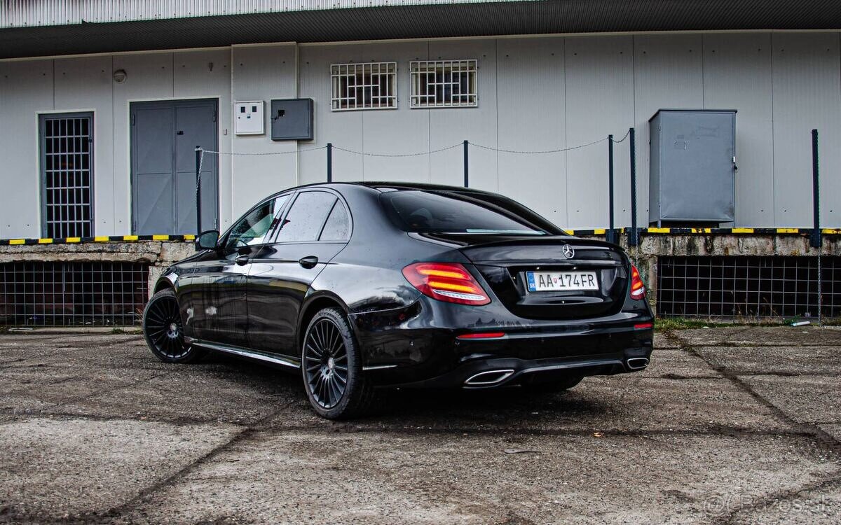 Mercedes-Benz E trieda Sedan 350 BlueTEC - 2