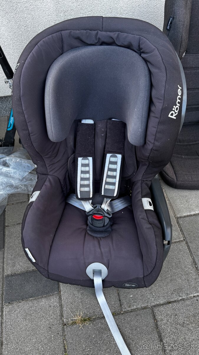 Autosedacka Kinderkraft a Romer - 2