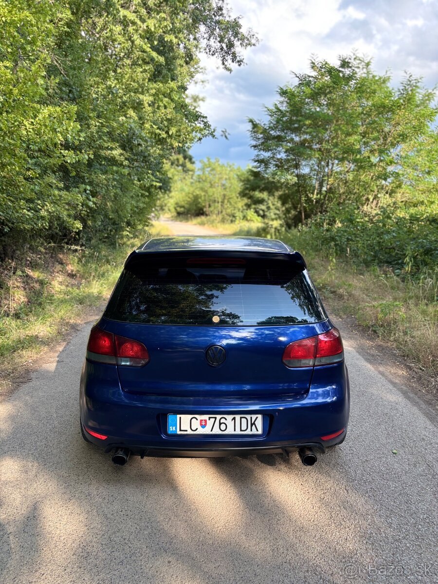 VW GOLF 2.0 TDI - 2