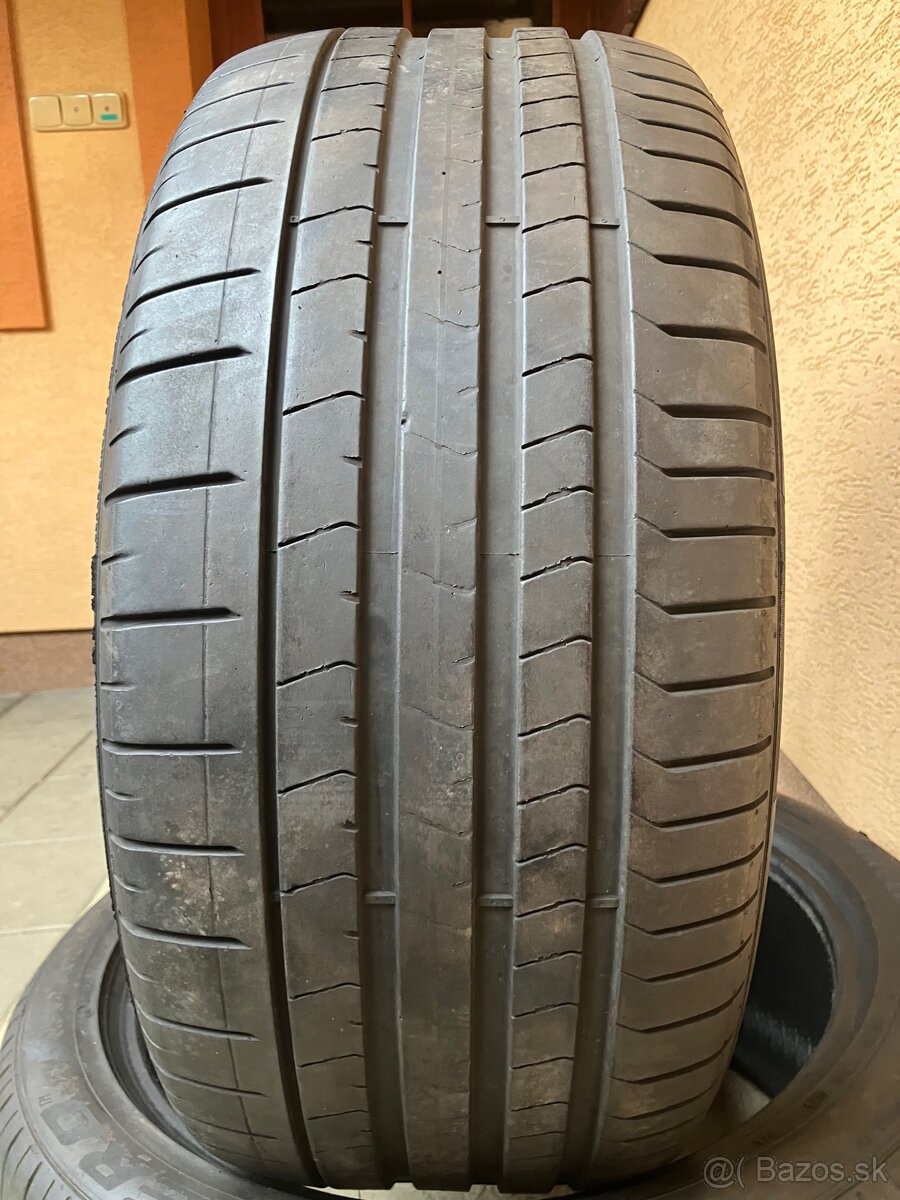 Letné Pirelli 285/40/21 - 2