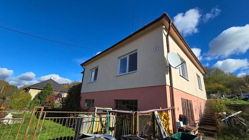 RD s veľkým pozemkom v obci Bohunice - poz. 3247 m2 - 2