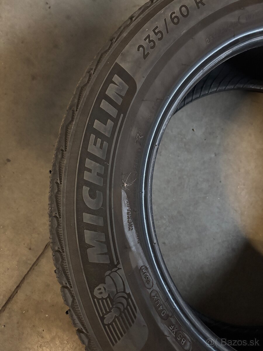 235/60 R18 Michelin alpin 5 SUV - 2