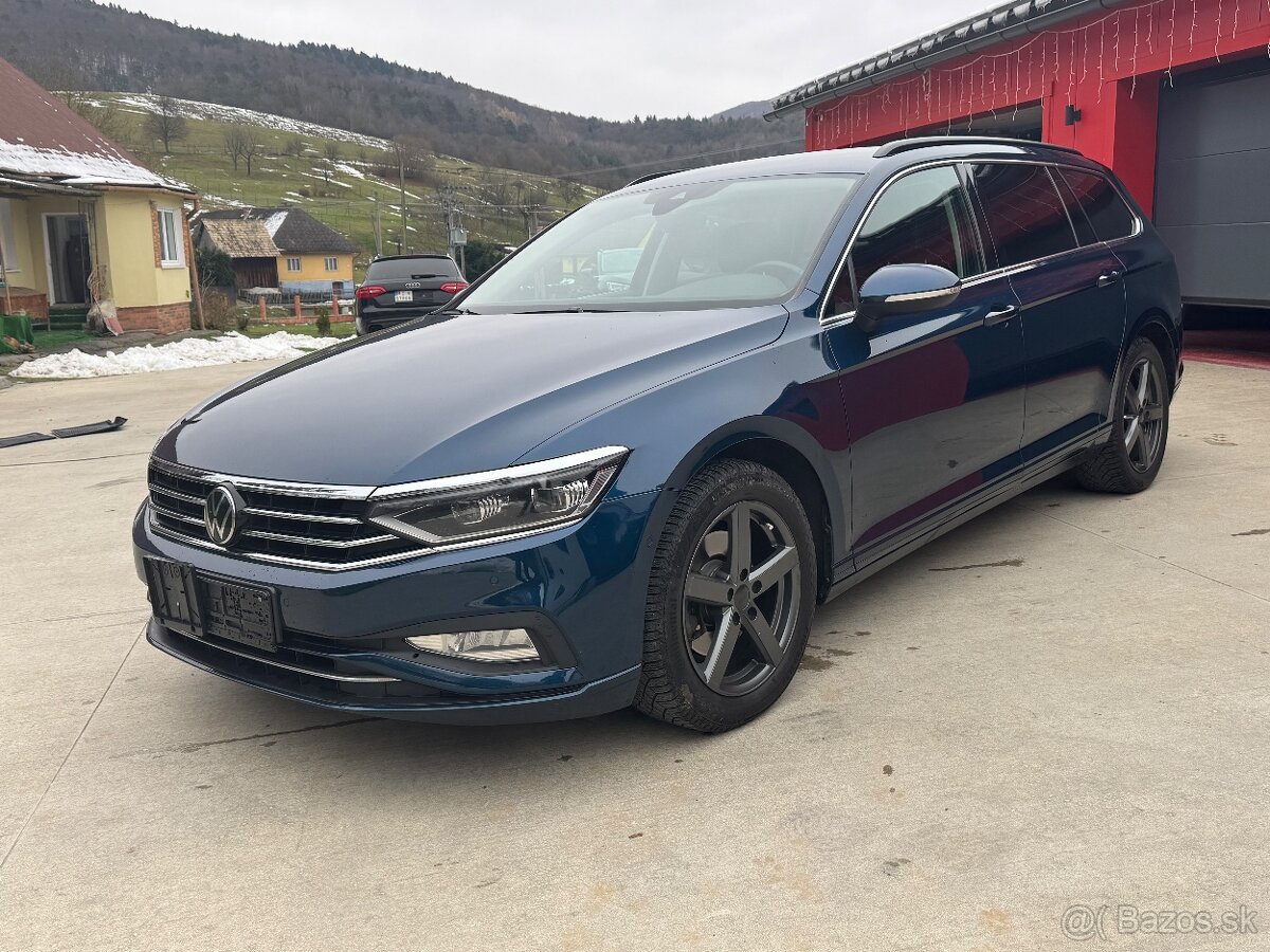 VW Passat 2.0 TDI EXCLUSIVE 110 KW DSG 10/2021 - 2