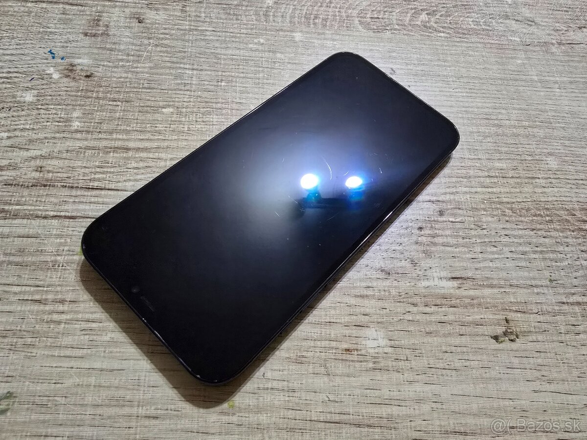 Iphone 12 pro max 256gb s novou bateriou v super stave ma le - 2