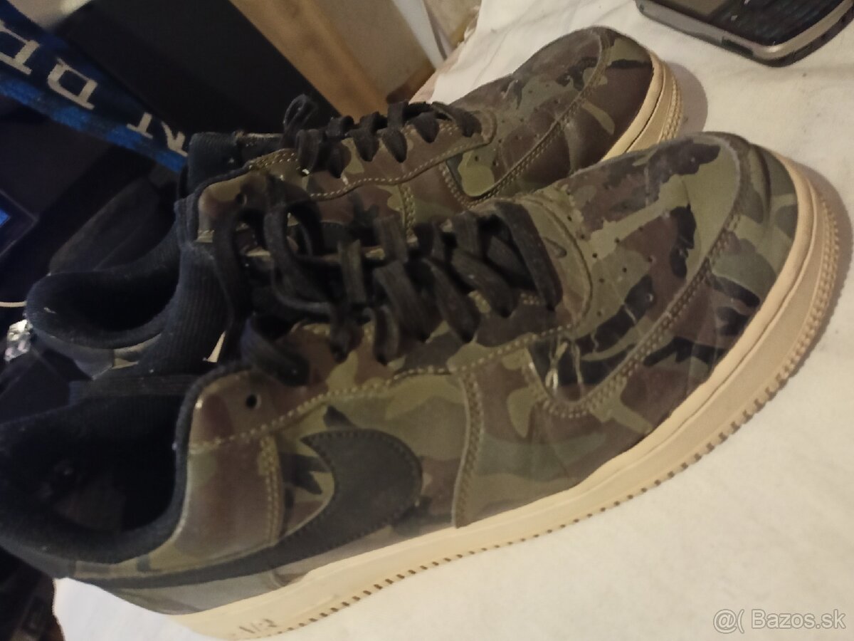 Nike žltá fajka vel 40 10€ Nike air force 1 10€ 42 - 2