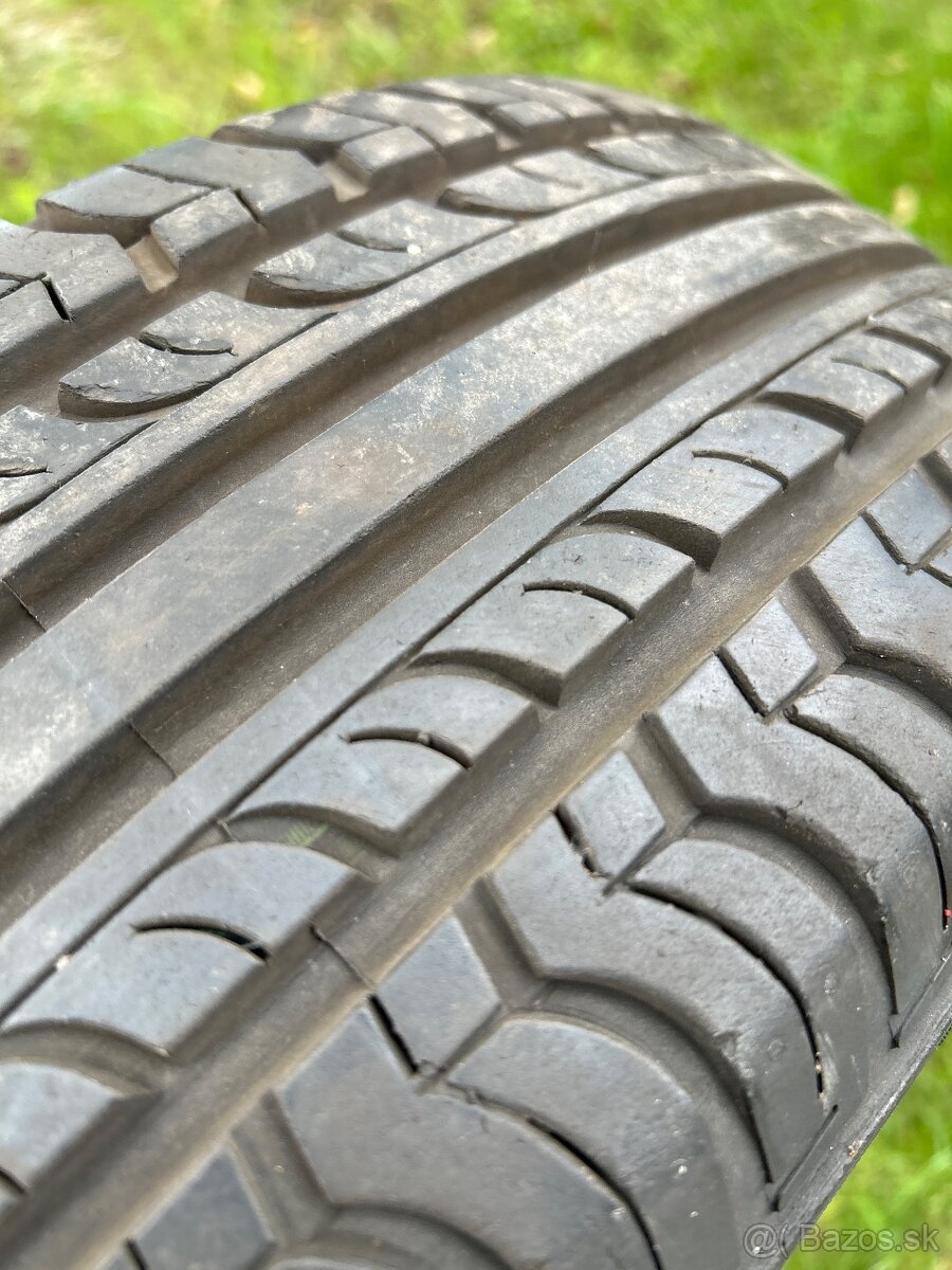 Hankook. 185/60r15 - 2