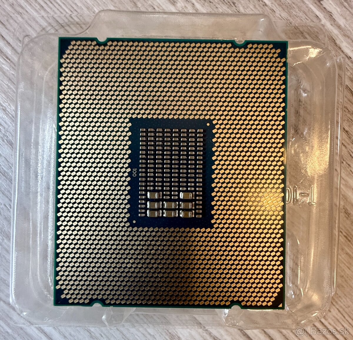 Intel® Core™ i7-6900K v 100% stave - 2