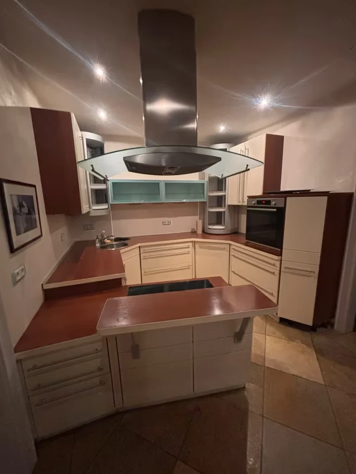 Moderní kuchyně (0901.21) - 2