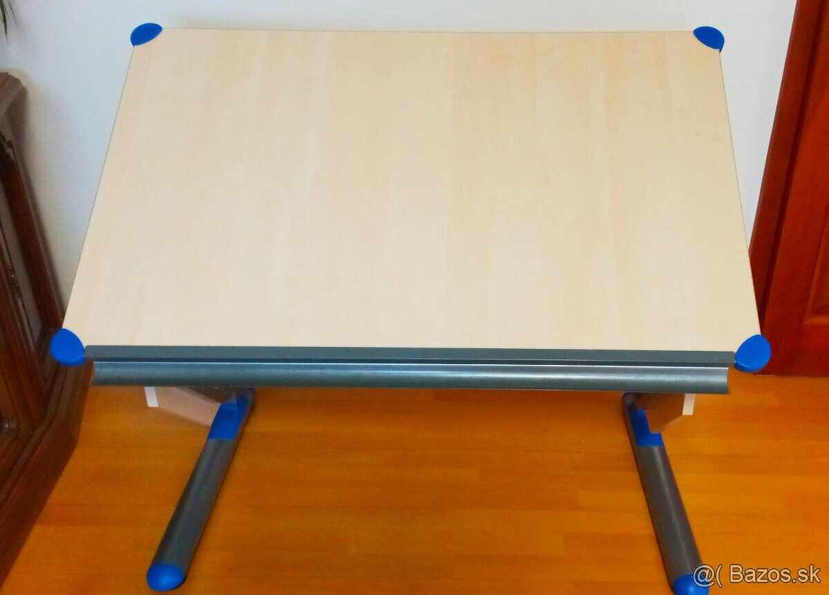 Predam modry rastuci stol pre deti - naklapatelny - 2