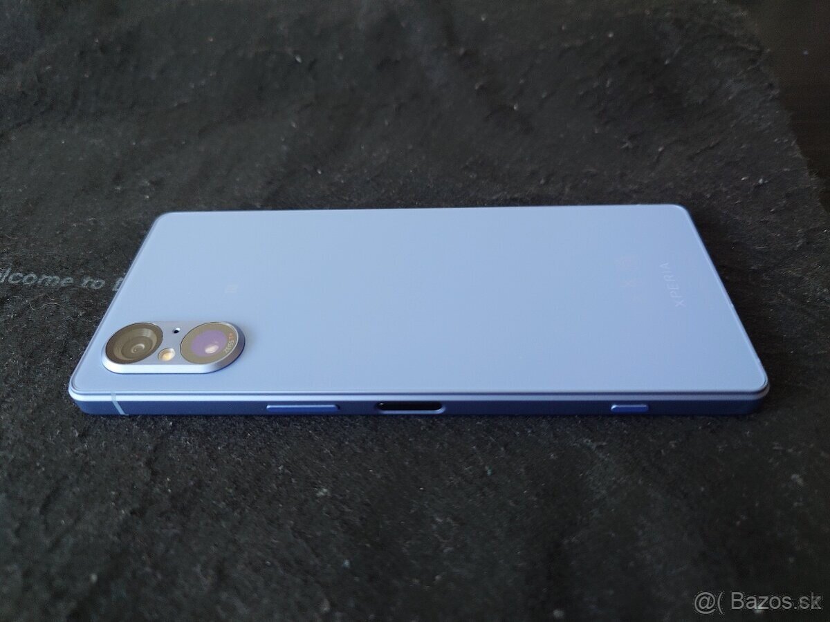 Sony Xperia 5 V Blue - 2