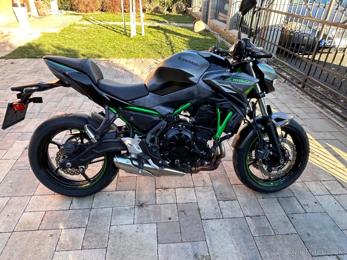 Kawasaki Z650 - 2