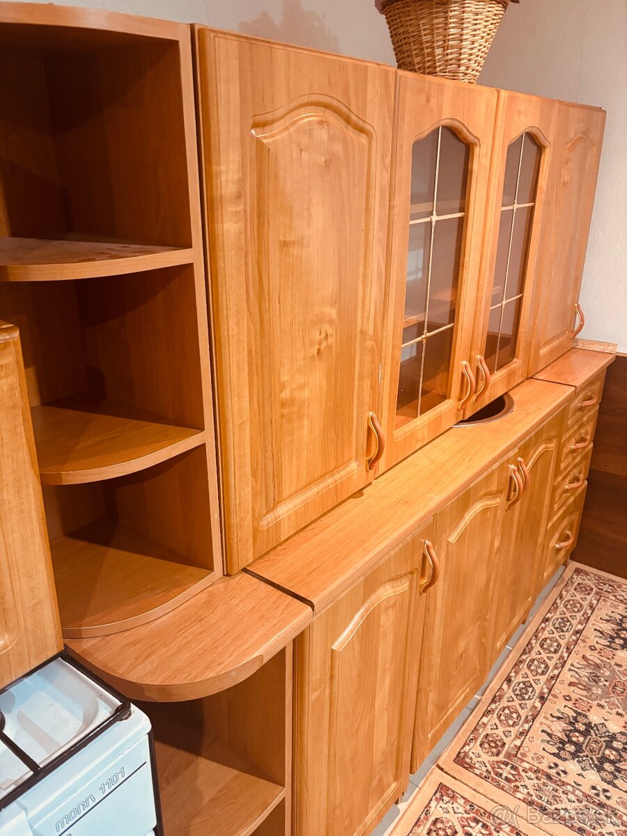 Kuchynska linka drez bateria - 2