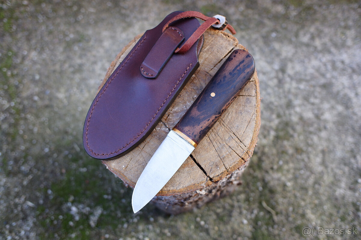 Rucne robeny noz - eben - 2