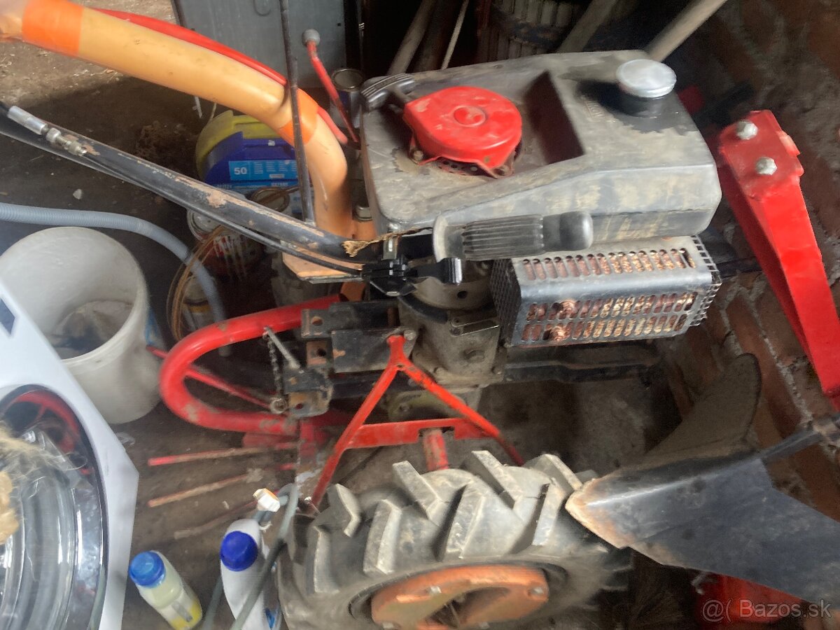 Predam malotraktor vary - 2