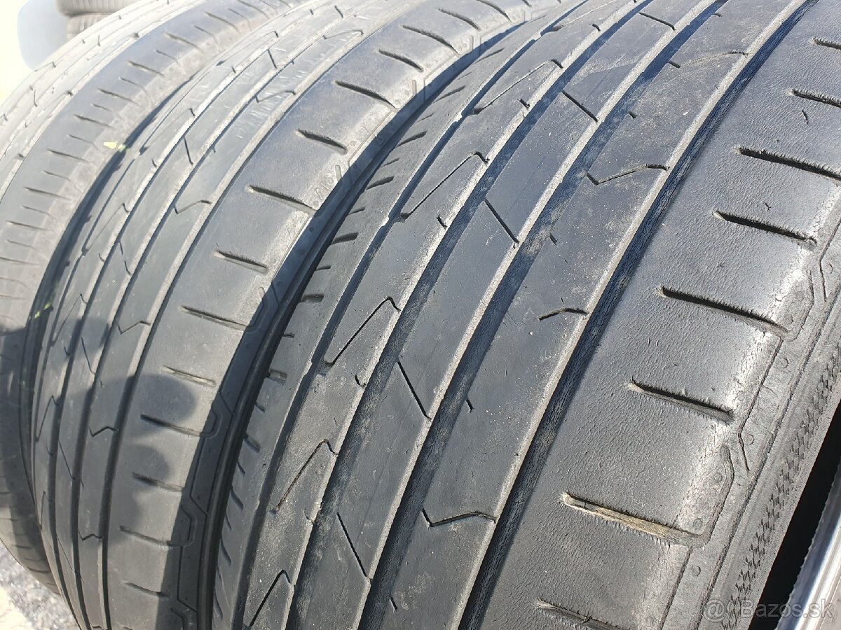 195/65R15 Hankook Ventus - 2