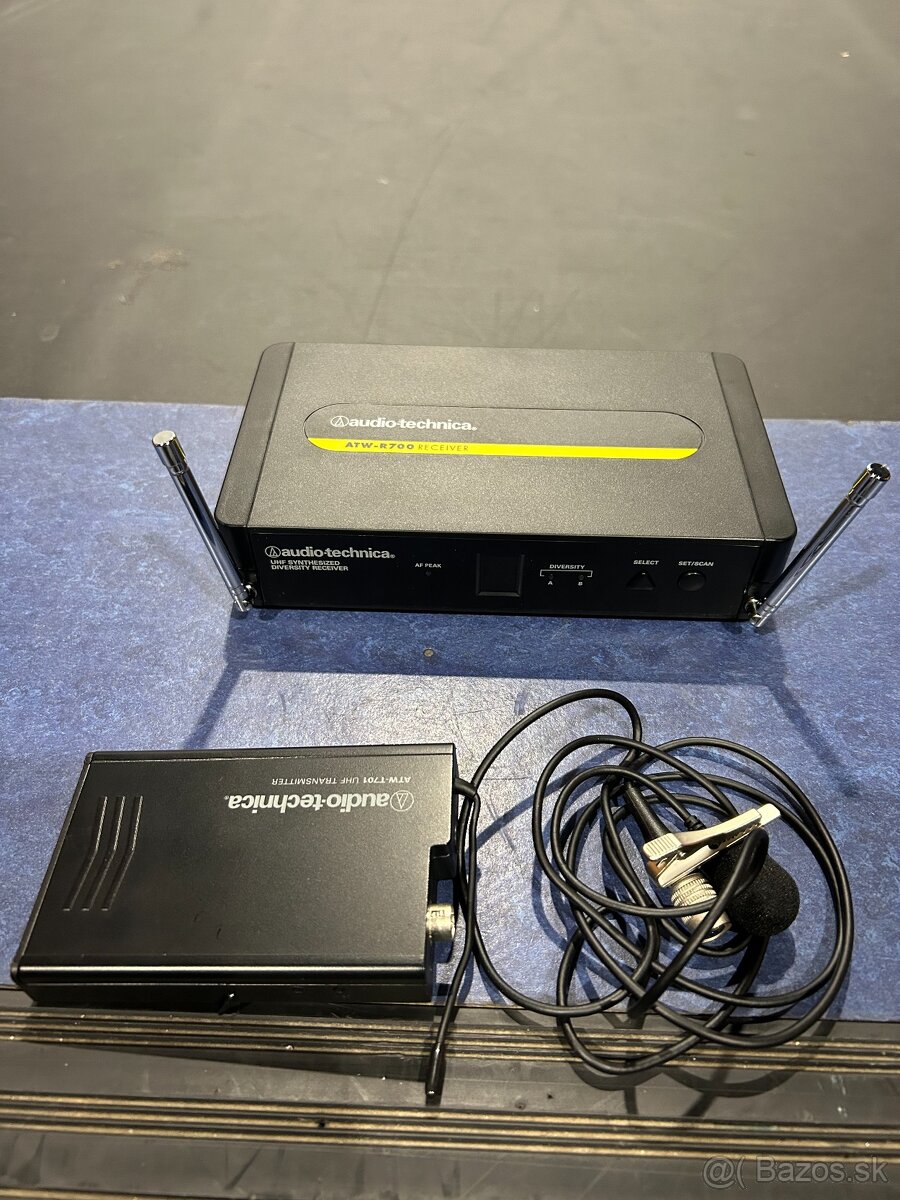 AUDIO-TECHNICA ATW-R700 UHF RECEIVER WITH ATW-T701 TRANSMITT - 2