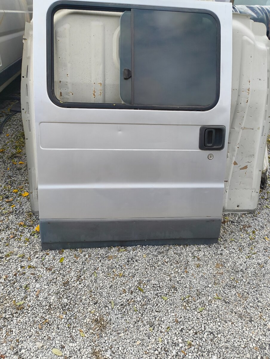 predam rozne bocne dvrere - 2