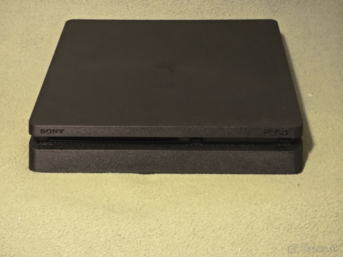 PS4 slim 2TB - 2