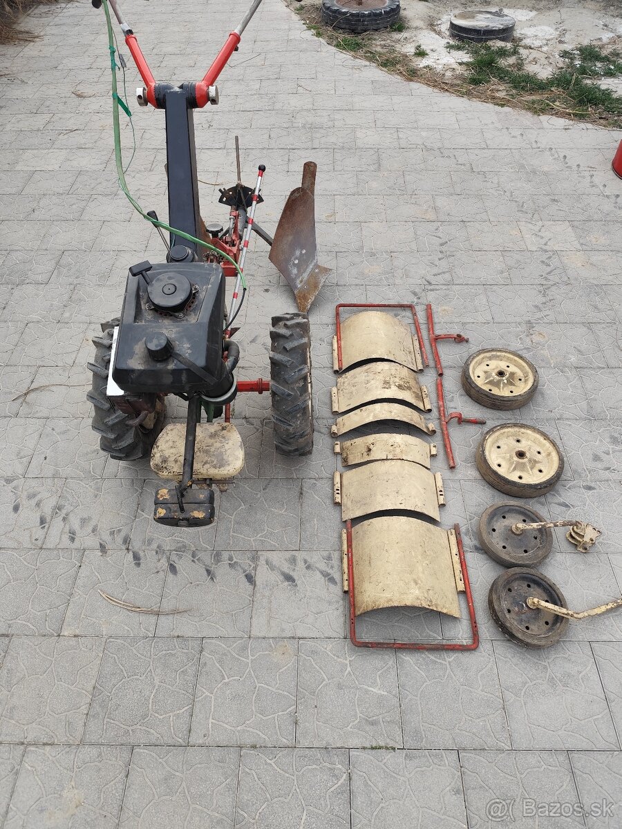 Predám malotraktor vari - 2