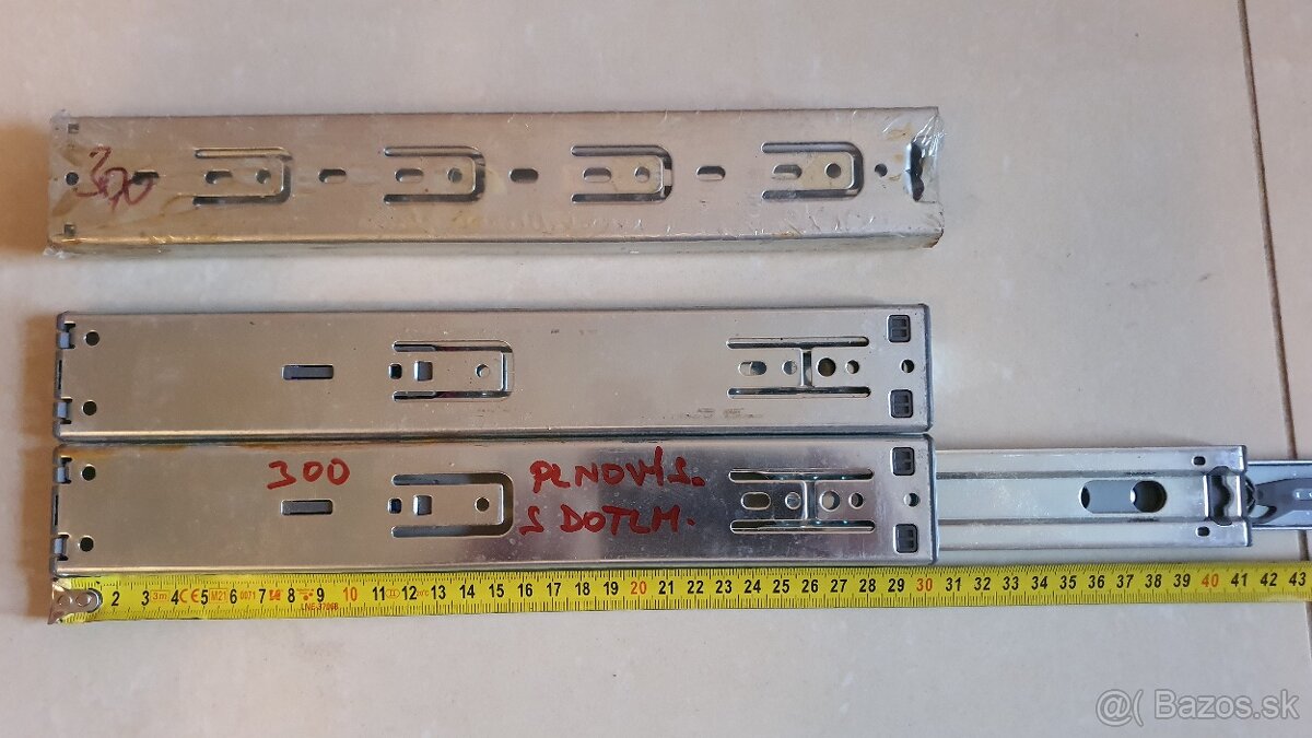 Metaboxy, výsuvy s tlmením aj bez. - 2