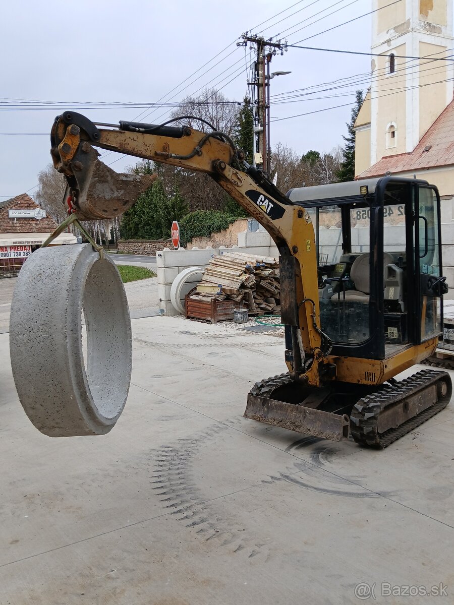 Minibager catrpillar 301.8 - 2