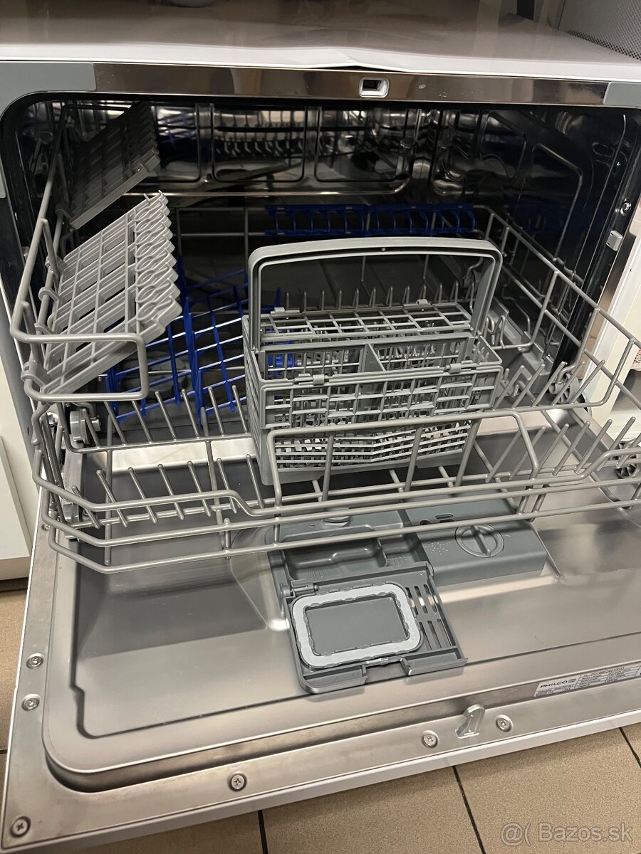 Umývačka riadu malá - 2