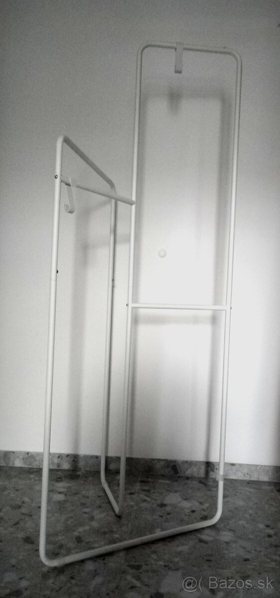 Stojan na šaty - 2