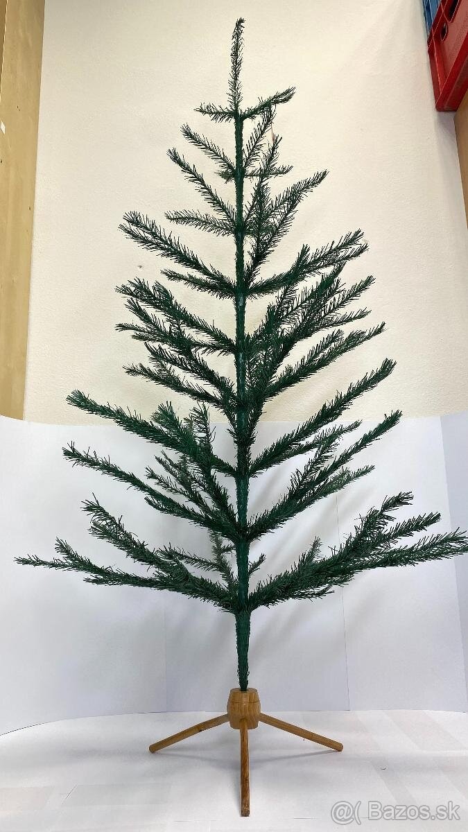 Umelý, socialistický, retro vianočný stromček, strom - 2